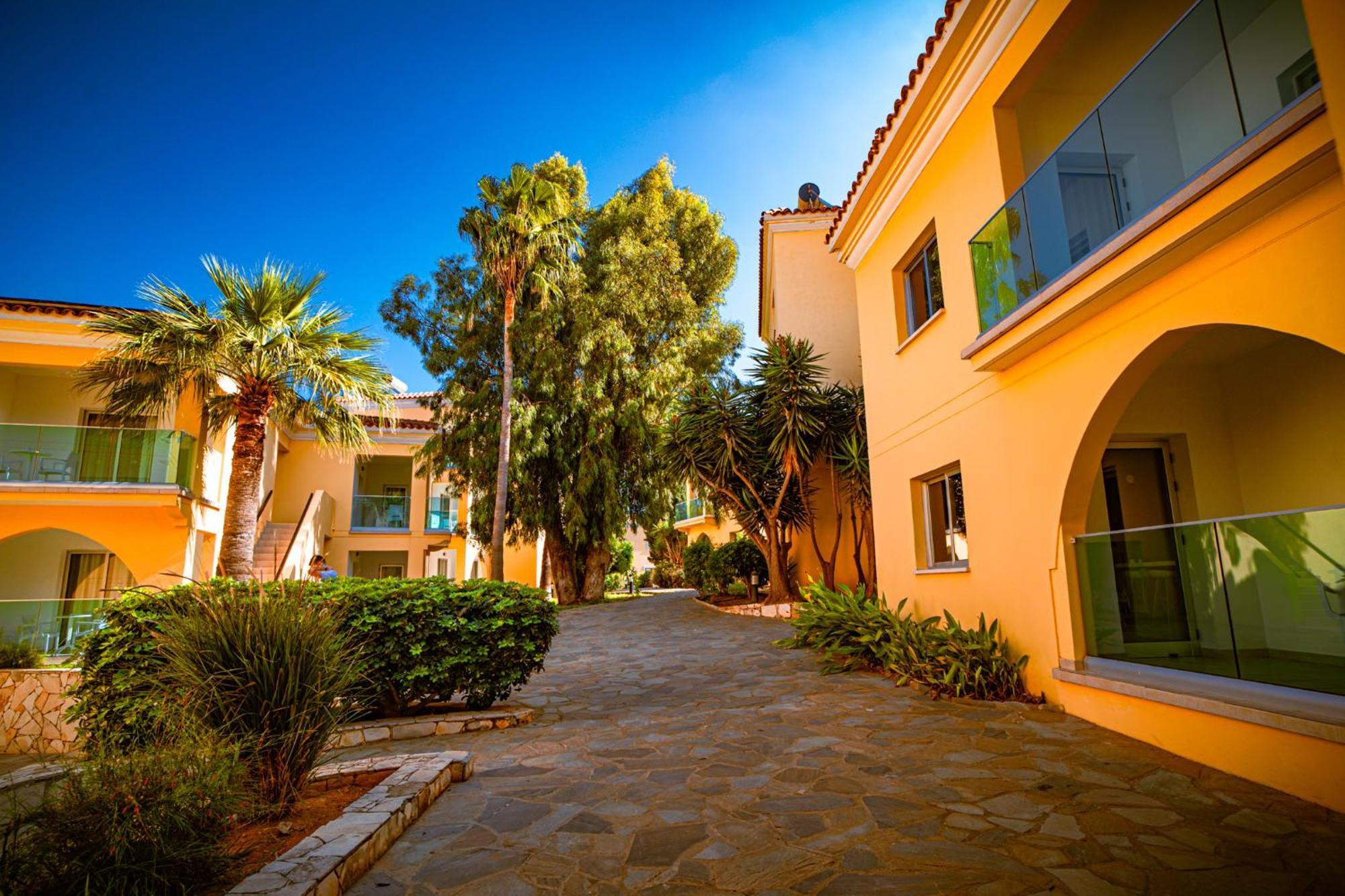 Malama Beach Holiday Village Protaras Ngoại thất bức ảnh